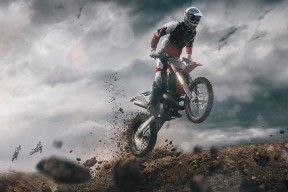 爱游戏-德约科维奇五连击破新规上限，TES极限挑战引爆网坛革命